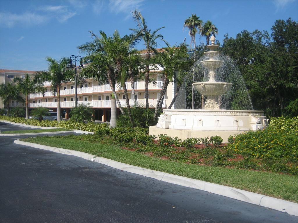 Beso Del Sol Resort Dunedin Esterno foto