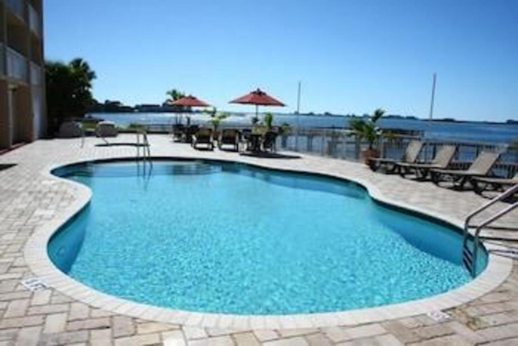 Beso Del Sol Resort Dunedin Esterno foto