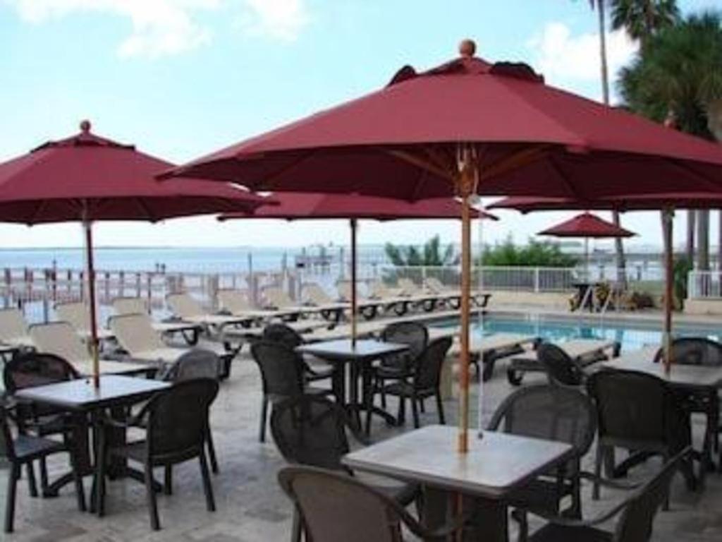 Beso Del Sol Resort Dunedin Esterno foto