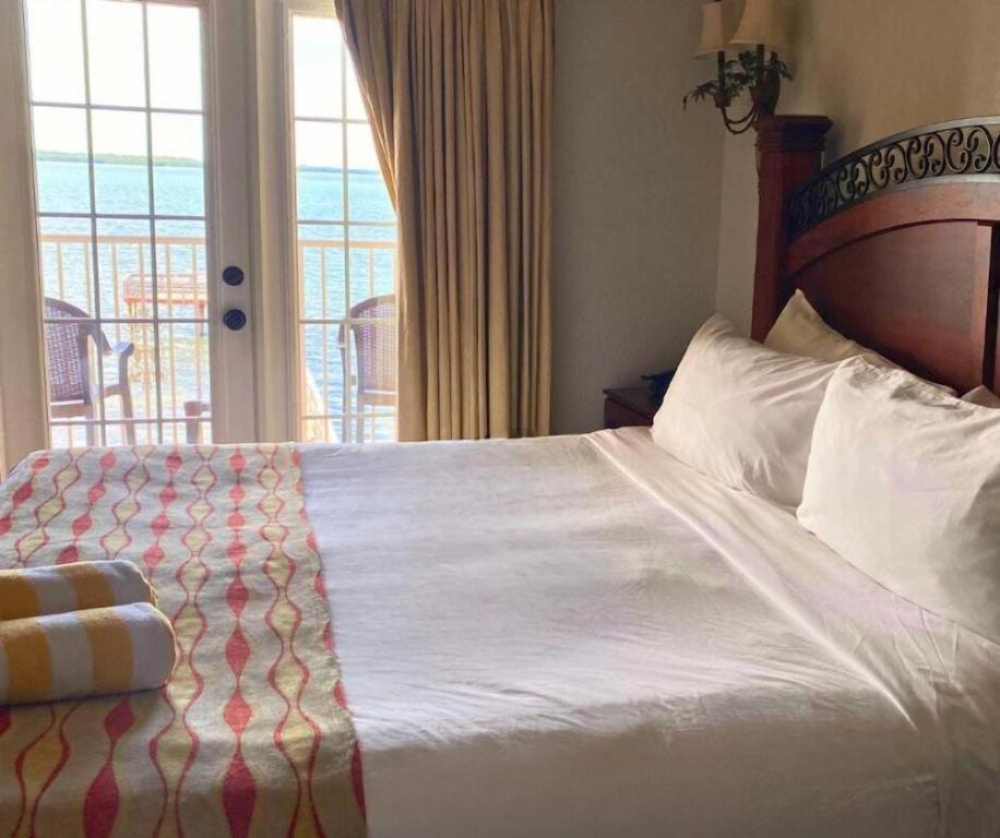 Beso Del Sol Resort Dunedin Esterno foto
